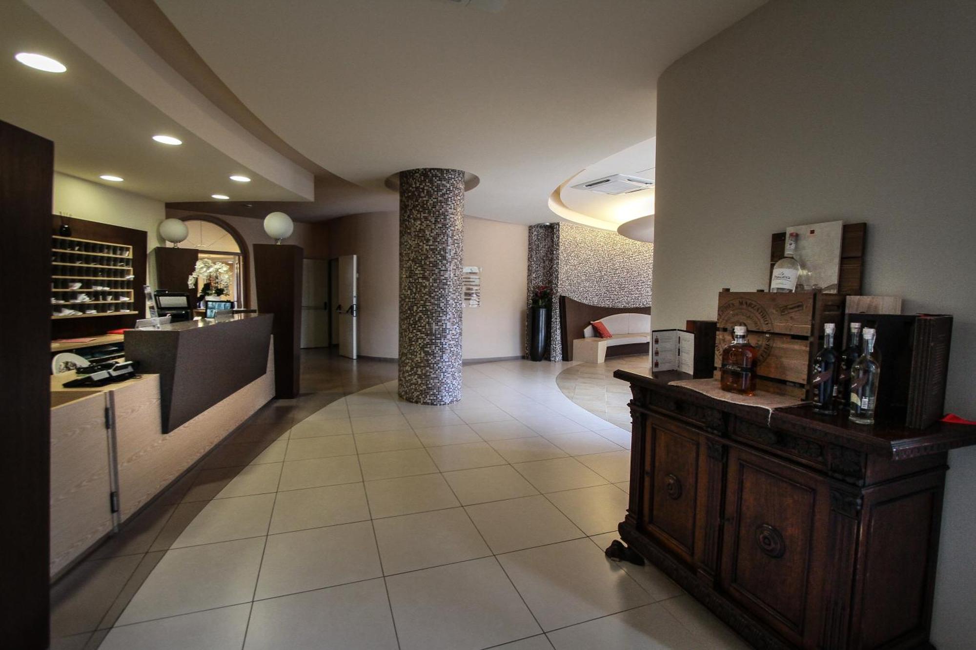 San Severino Park Hotel & Spa, BW Signature Collection 메르카토 산 세베리노 외부 사진